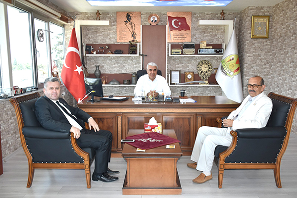 Yardımcıoğlu, Başkan Kuybu’yu Ziyaretinde Konuştu: Esnafın Desteğe İhtiyacı Var