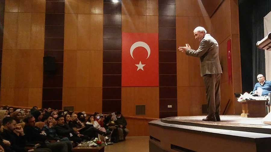 Büyükşehir Belediyesi Mart Kültür Sanat Etkinlikleri kapsamında Prof. Dr. Nurullah