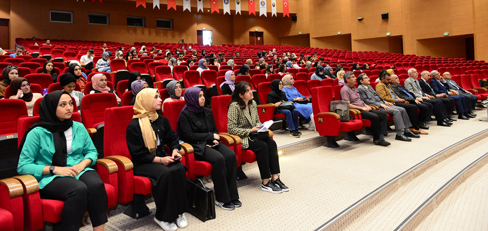 Kahramanmaraş Sütçü İmam Üniversitesi Fen-Edebiyat Fakültesi ve Kahramanmaraş Edebiyat İncelemeleri