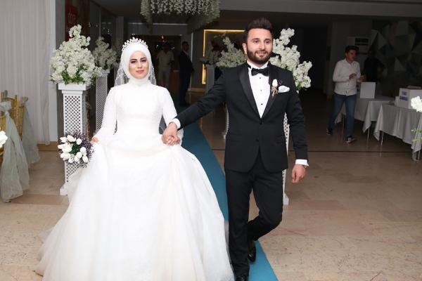 Kahramanmaraş Akdeniz Gazeteciler Cemiyeti Üyesi Can Karataş’ı sevenleri mutlu gününde