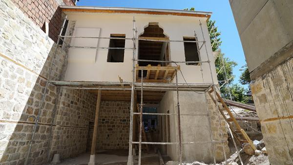 Büyükşehir Belediye Başkanı Hayrettin Güngör, Tarihi Kocabaş Konağı’nı da içerisine