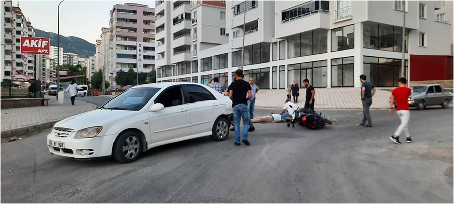 Kahramanmaraş’ta otomobil ile motosikletin çarpışması sonucu 1 kişi yaralandı. Edinilen