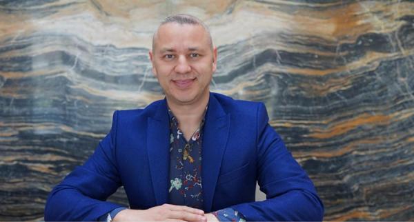 Dünyada her yıl 25 milyon kişinin katarakt olduğunu hatırlatan Op.
