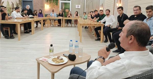 Kahramanmaraş Ticaret ve Sanayi Odası (KMTSO) Başkanı Şahin Balcıoğlu, Sincap