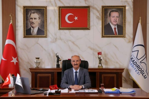 Dulkadiroğlu Belediye Başkanı Necati Okay, 30 Ağustos Zafer bayramı dolayısıyla