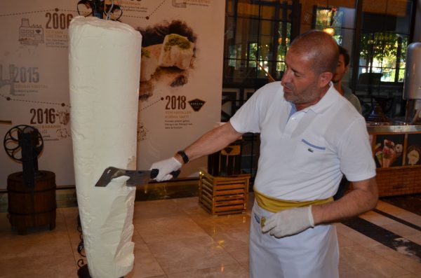 Dünya’nın en güzel dondurması olan ALPEDO Samsun’da düzenlenen TEKNOFEST’e imzasını