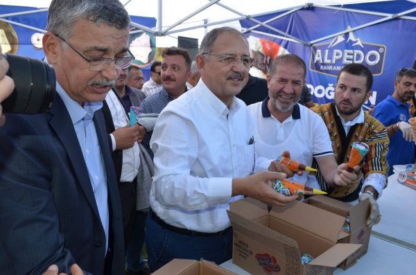 Kayseri 2’nci Kahramanmaraş Kültür Sanat Festivali’nde Alpedo’nun standı vatandaşlar tarafından