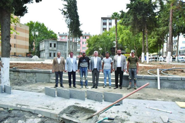 Bir dizi ziyaretlerde bulunmak üzere Türkoğlu’na gelen, Milliyetçi Hareket Partisi