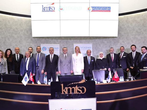 Adalet ve Kalkınma Partisi (AK Parti) Grup Başkanvekili Mahir Ünal,