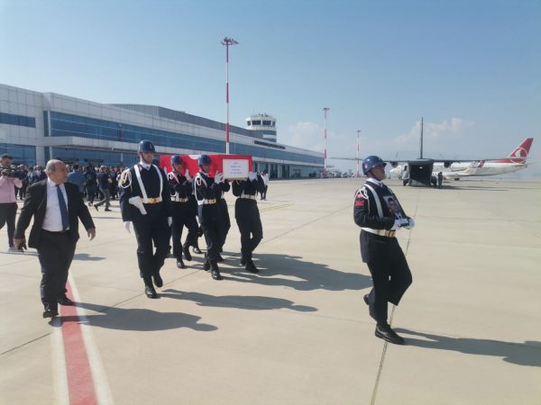 Van’ın Çatak ilçesinde teröristlerle girdiği çatışmada şehit olan Jandarma Uzman