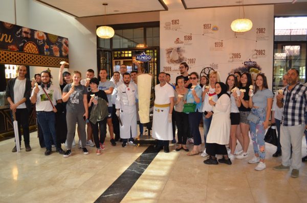 Erasmus projesi kapsamında Kahramanmaraş’a gelen Makedonyalı öğrenciler Kervanhan gastronomi tesislerinde