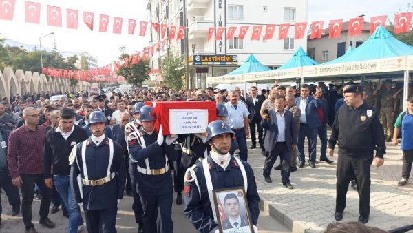 Van’ın Çatak ilçesinde teröristlerle girdiği çatışmada şehit olan Jandarma Uzman