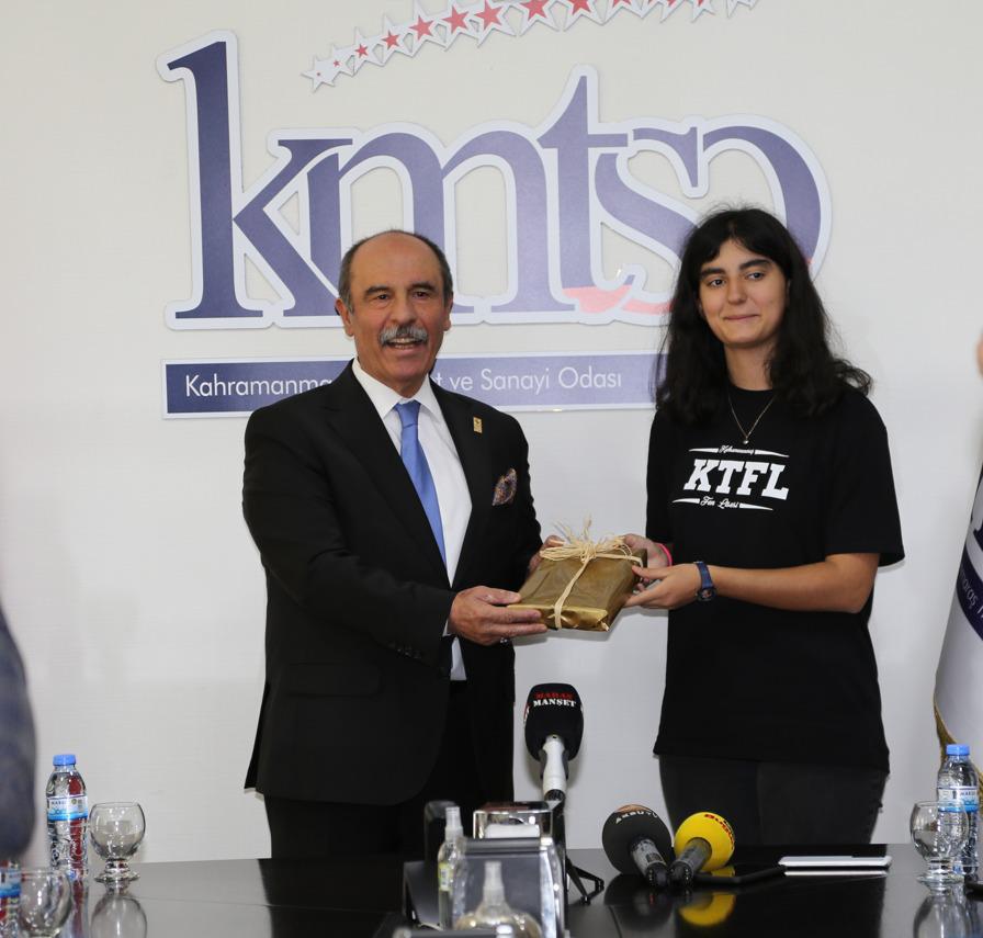Başkan Balcıoğlu, Kahramanmaraş’ın uçak krizini çözdü