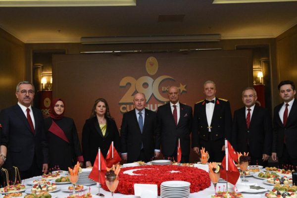 Kahramanmaraş Valiliği tarafından Cumhuriyetimizin Kuruluşunun 99. yıl dönümü onuruna kabul