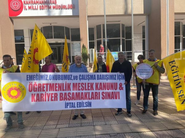 Eğitim ve Bilim Emekçileri Sendikası (Eğitim-Sen) Kahramanmaraş Şubesi üyeleri 1