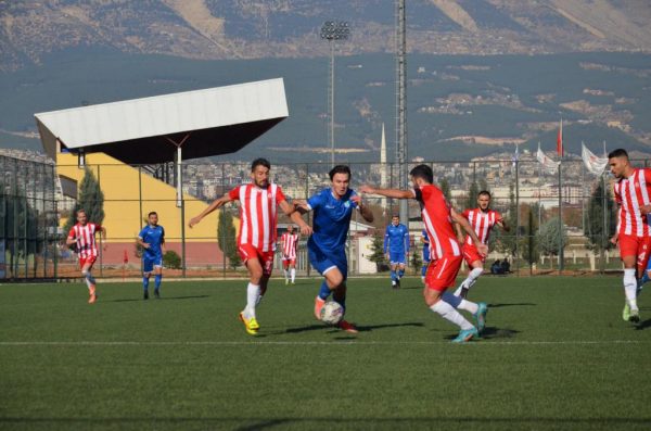 TFF 3. Lig 2 grupta mücadele eden Yardımcıoğlu Sigorta Kahramanmaraşspor