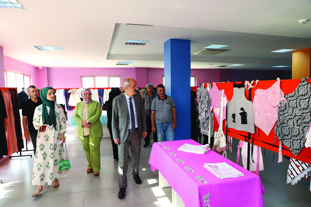 Dulkadiroğlu Gençlik Merkezi  Tekstil Sektörüne Kalifiye Eleman Yetiştiriyor