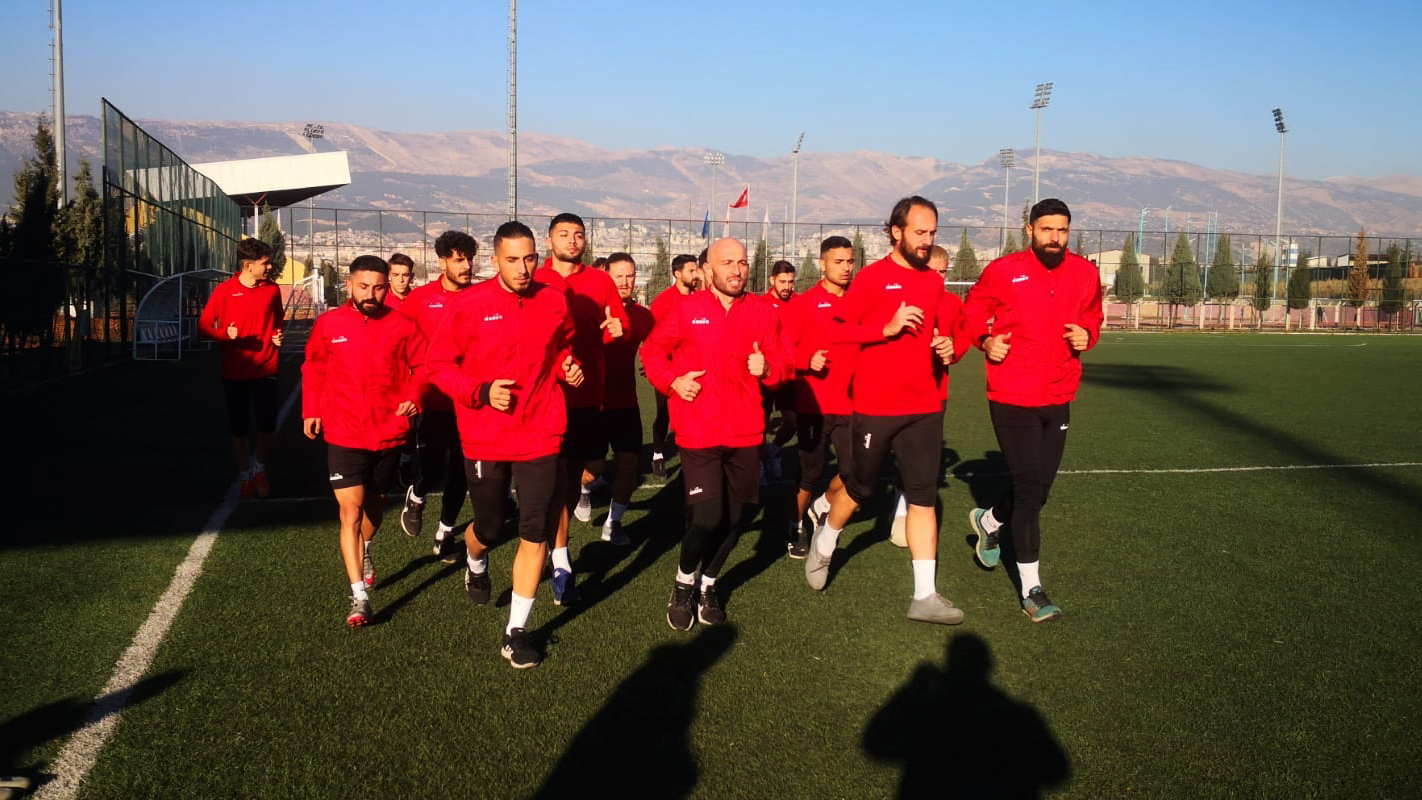 <strong>Kahramanmaraş İstiklalspor İkinci Yarı Hazırlıklarına Başladı