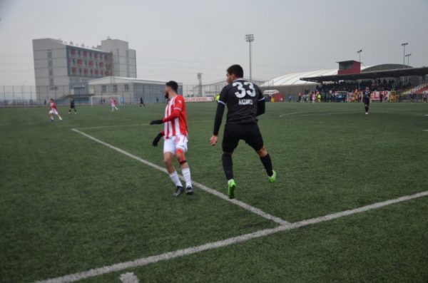 (Fotoğraflı/Arşiv) -TFF 3. Lig 2. Grupta mücadele eden Yardımcıoğlu sigorta