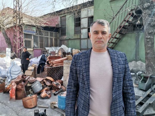 Kahramanmaraş’ta metal mutfak bakır eşyaları sektörünün imalat yaptığı binaların yüzde