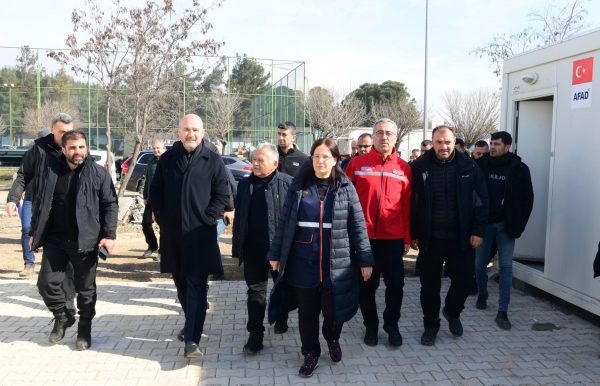Kahramanmaraş Büyükşehir Belediye Başkanı Hayrettin Güngör, İçişleri Bakanı Süleyman Soylu