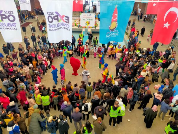 Onikişubat Belediyesi, Mimoza Yardımlaşma ve Dayanışma Gönüllüleri ve Trabzon Dernekler