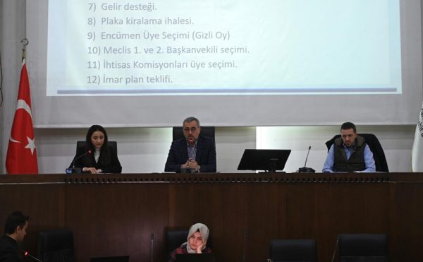 Büyükşehir Belediyesi, asrın felaketinin ardından ilk meclis toplantısını gerçekleştirdi. 12
