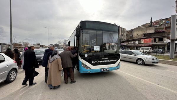 Şehir içi toplu taşımaya olan talebin artmasıyla hat sayısını 33’e