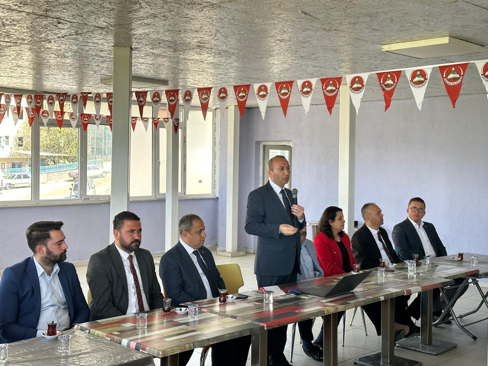 MHP Kahramanmaraş’ta sandık görevlileri eğitimlerine başladı