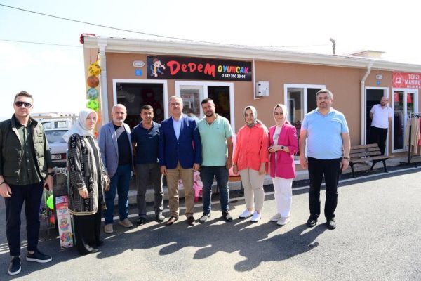 Kahramanmaraş Büyükşehir Belediye Başkanı Hayrettin Güngör, asrın felaketi sonrası yapımına