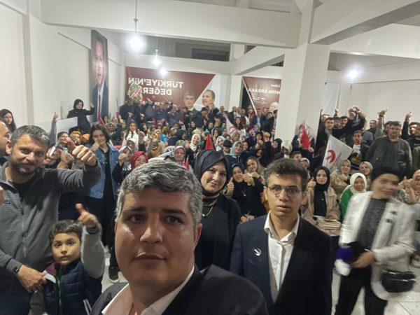 Kahramanmaraş yeniden Refah Partisi seçime ramak kala, seçim koordinasyon merkezinde