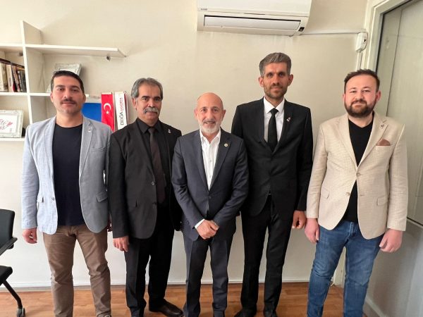 Zafer Partisi Genel Başkanı Ümit Özdağ’ında 13. Cumhurbaşkanı Adayı Kemal