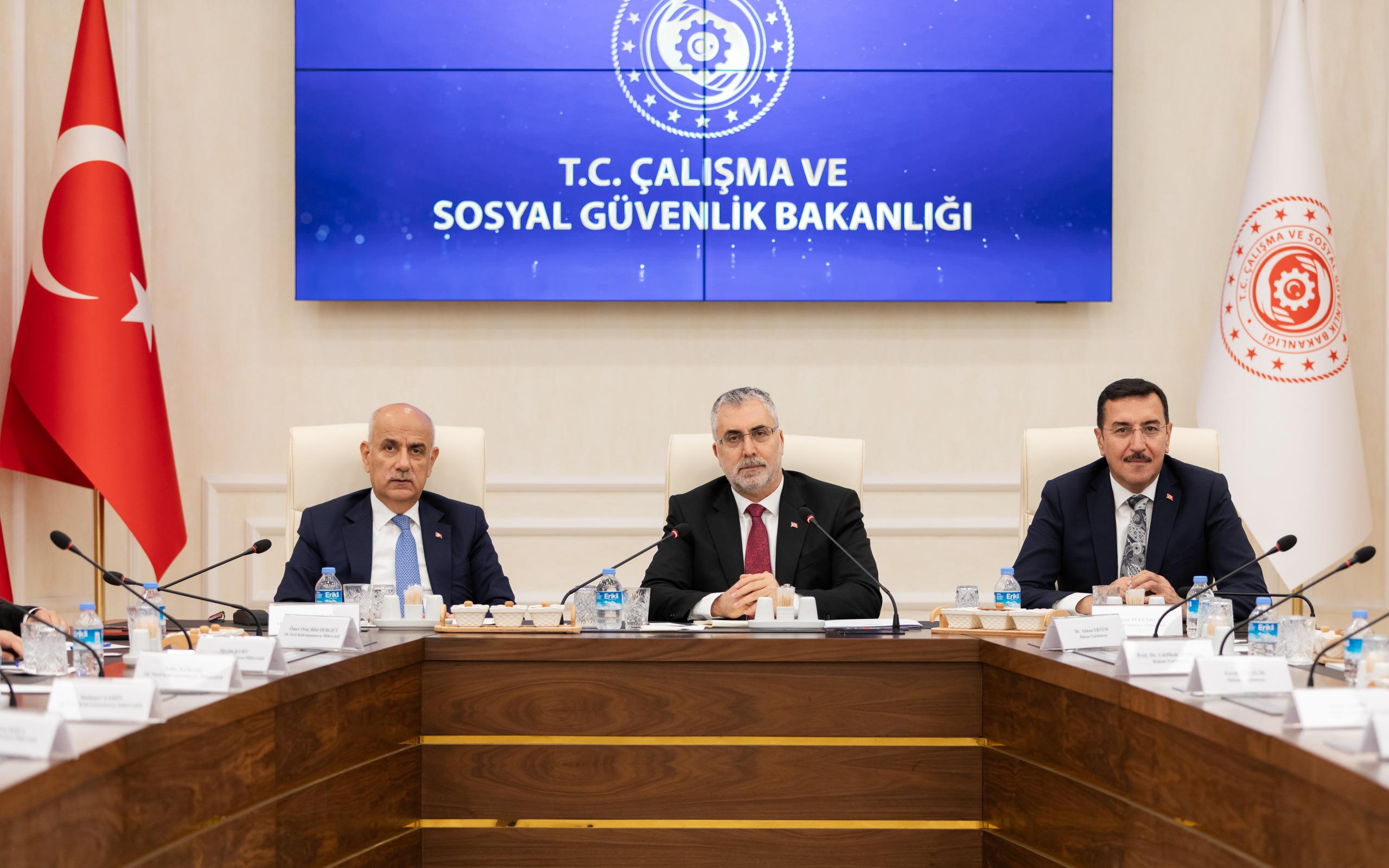 Güngör: Çalışma ve Sosyal Güvenlik Bakanı Işıkhan ile Bir Araya Geldi