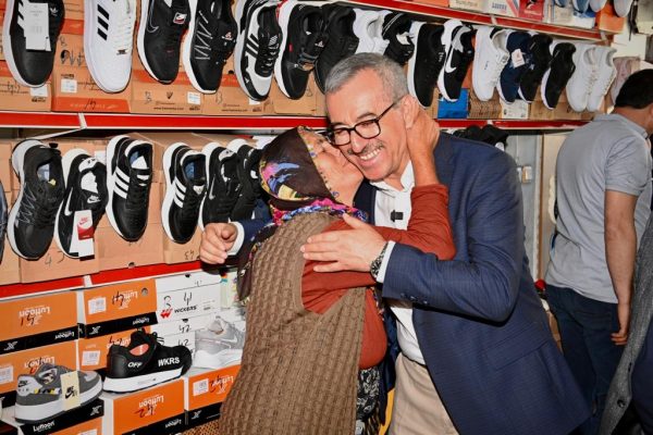 Göksun’da esnaf ve vatandaşlarla bir araya gelen Başkan Hayrettin Güngör,