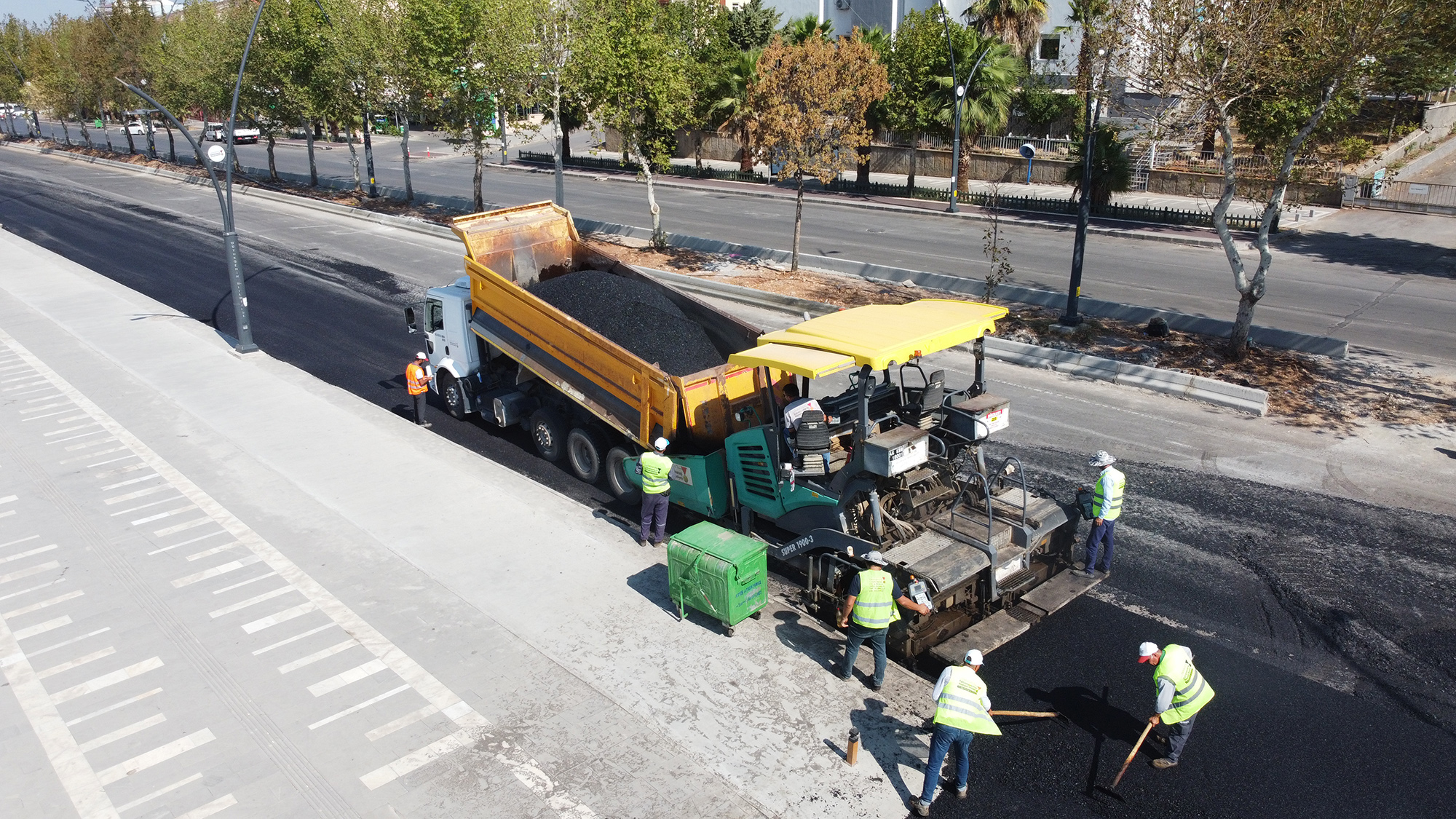 Binevler Bölgesi Cadde Yenileme projesinde etaplar halinde çalışmalarını sürdüren Kahramanmaraş