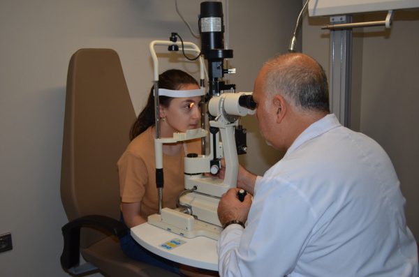 Kahramanmaraş Özel Sular Akademi Hastanesi, göz bölümünde hizmet veren Göz