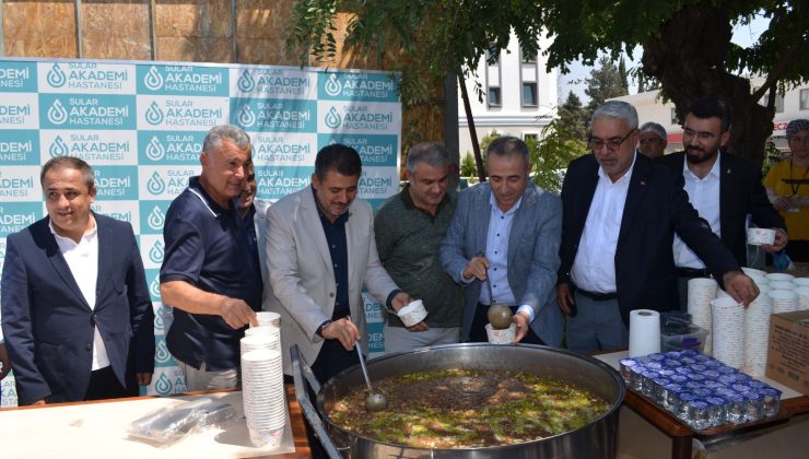 Özel Sular Akademi Hastanesi Aşure İkramında Bulundu