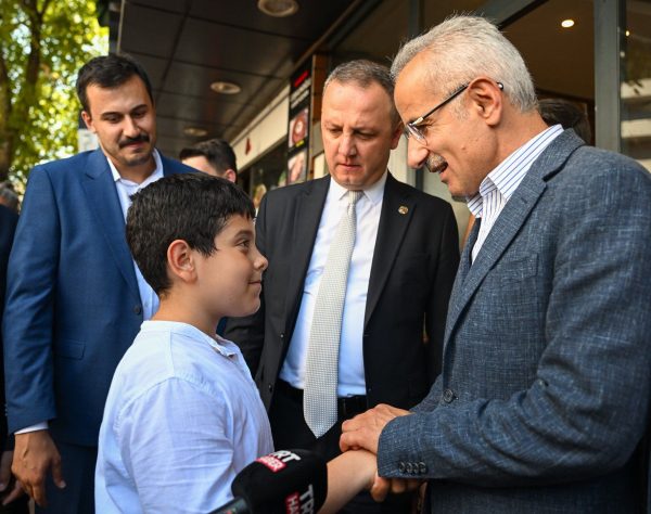 ULAŞTIRMA VE ALTYAPI BAKANI ABDULKADİR URALOĞLU: -ANADOLU’YU TAŞ KÖMÜRÜYLE TÜRKİYE’Yİ