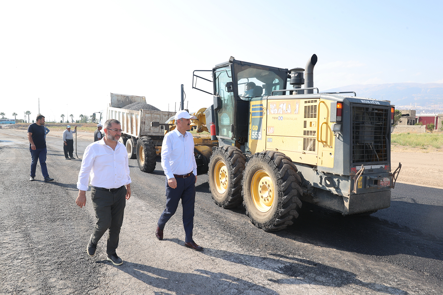 Dulkadiroğlu Belediye Başkanı Necati Okay, ilçesinin ulaşım standardını yükseltme adına