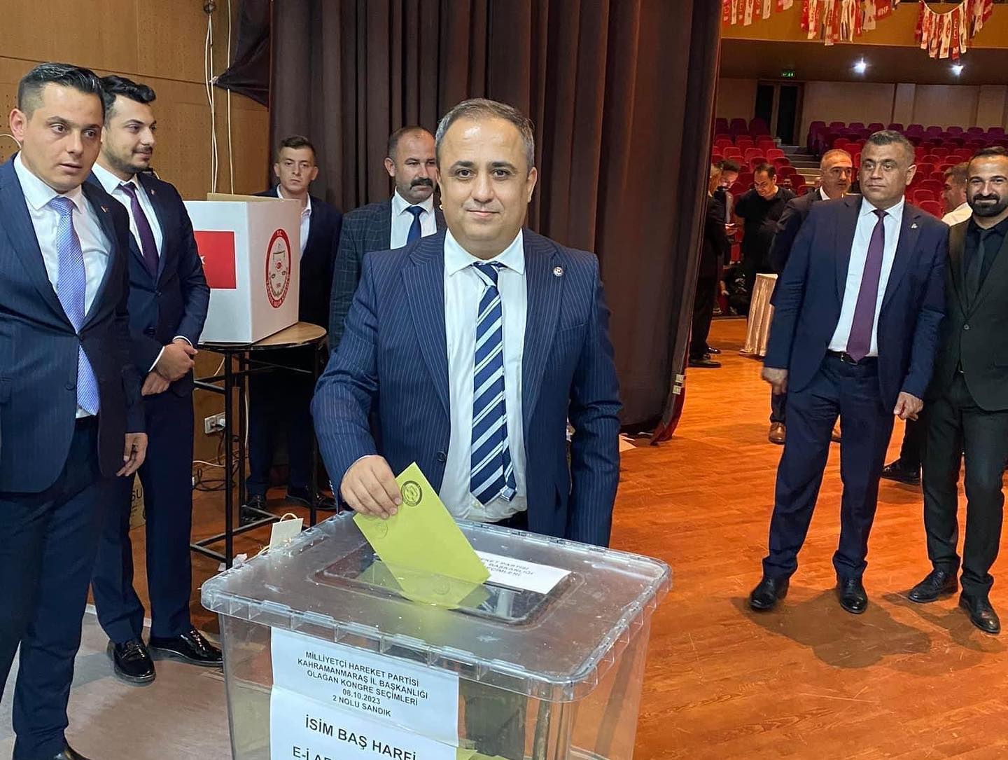 Milliyetçi Hareket Partisi Kahramanmaraş İl Başkanlığı 14. Genel Kurulunda mevcut