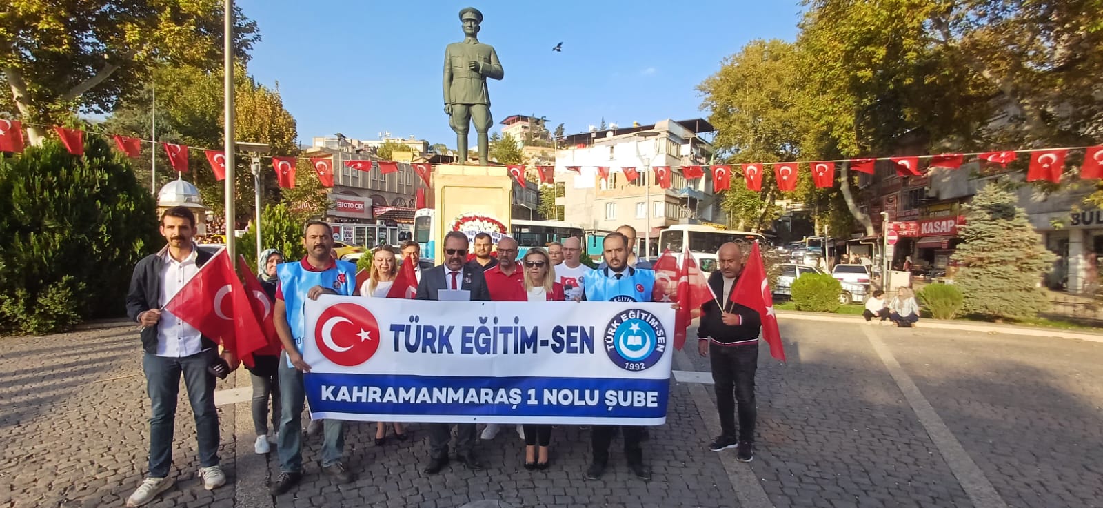 Türk Eğitim-Sen 1 Nolu Şube Başkanı ve Kamu-Sen İl Temsilcisi