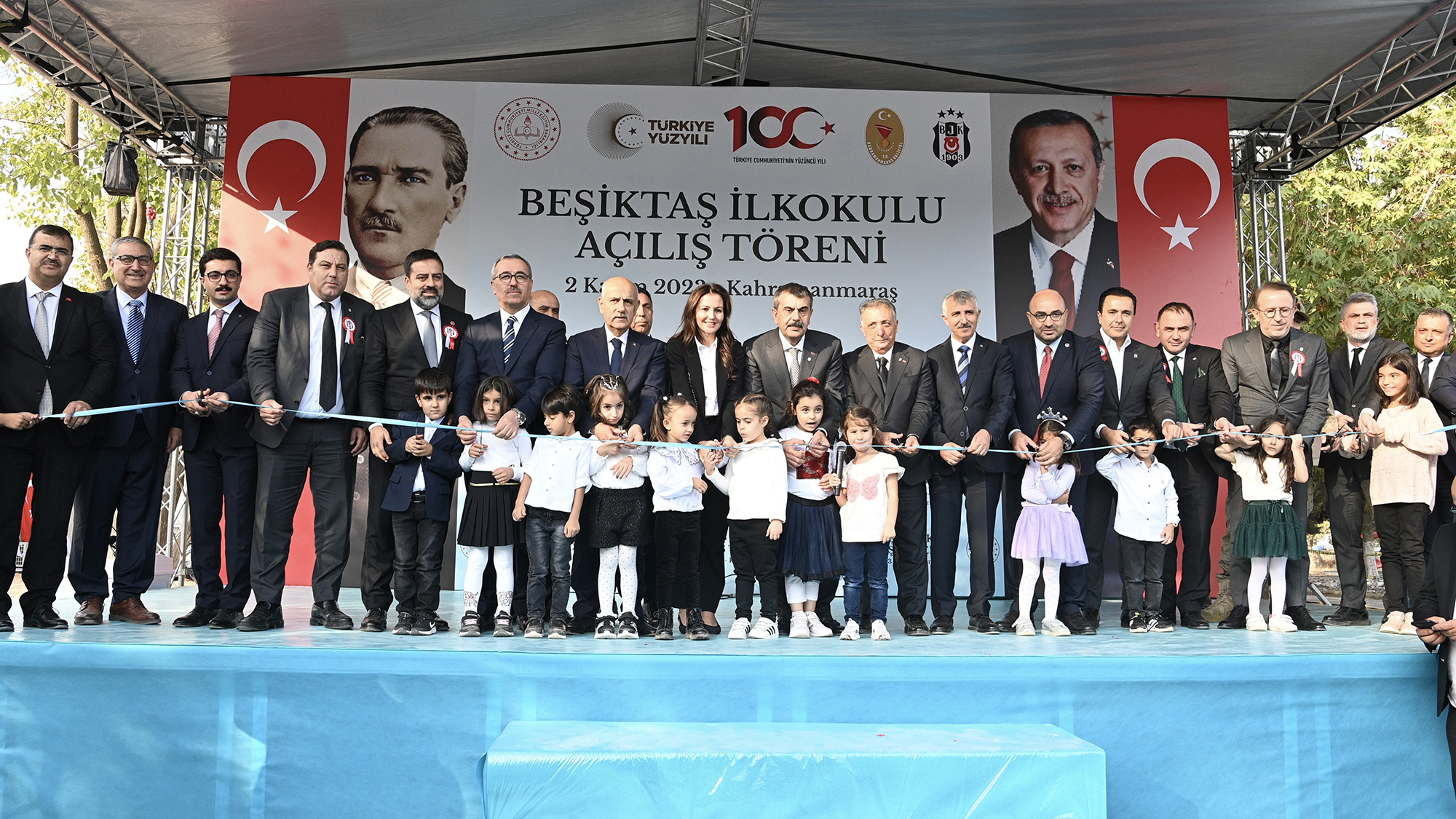 Büyükşehir Belediye Başkanı Hayrettin Güngör, Beşiktaş Spor Kulübü tarafından Pazarcık’ta