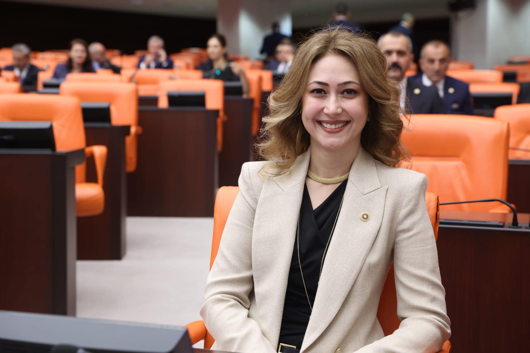 Milletvekili Karakoç Dora: Unutulmamalıyız ki kadının yükselişi toplumun yükselişidir