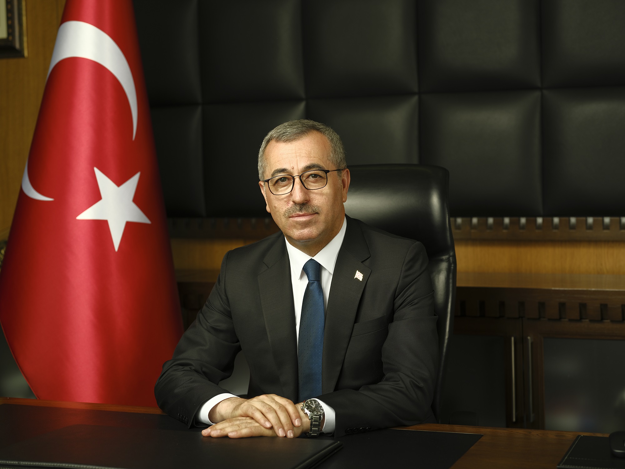 Şehre “Kahraman” ünvanı verilişinin 51. yıl dönümünü tebrik eden Başkan