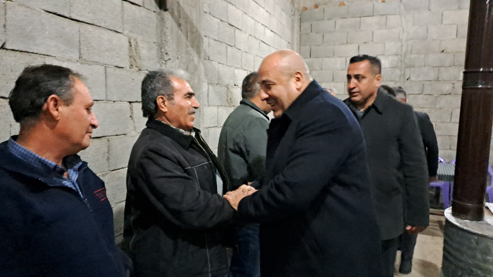 Fatmalı Mahallesi’ne çıkarma yapan Yeniden Refah Partisi Onikişubat Belediye Başkan