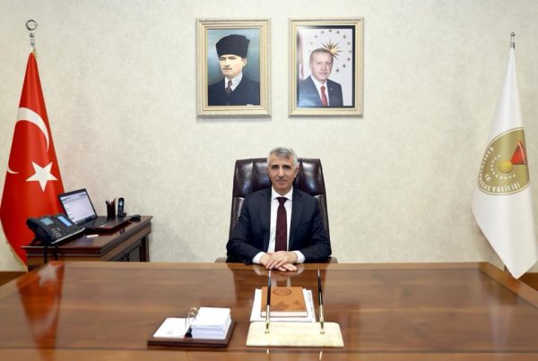 Kahramanmaraş Valisi Mükerrem Ünlüer, 12 Şubat Kurtuluş Bayramı nedeniyle bir