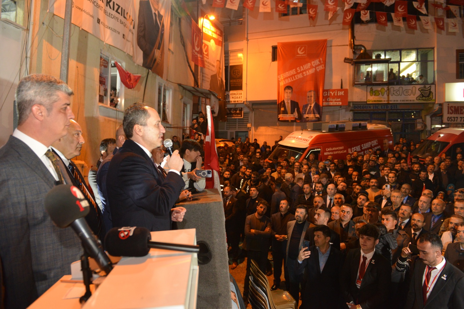 Bir dizi ziyaret ve yerel seçim çalışmaları için Kahramanmaraş’a gelen