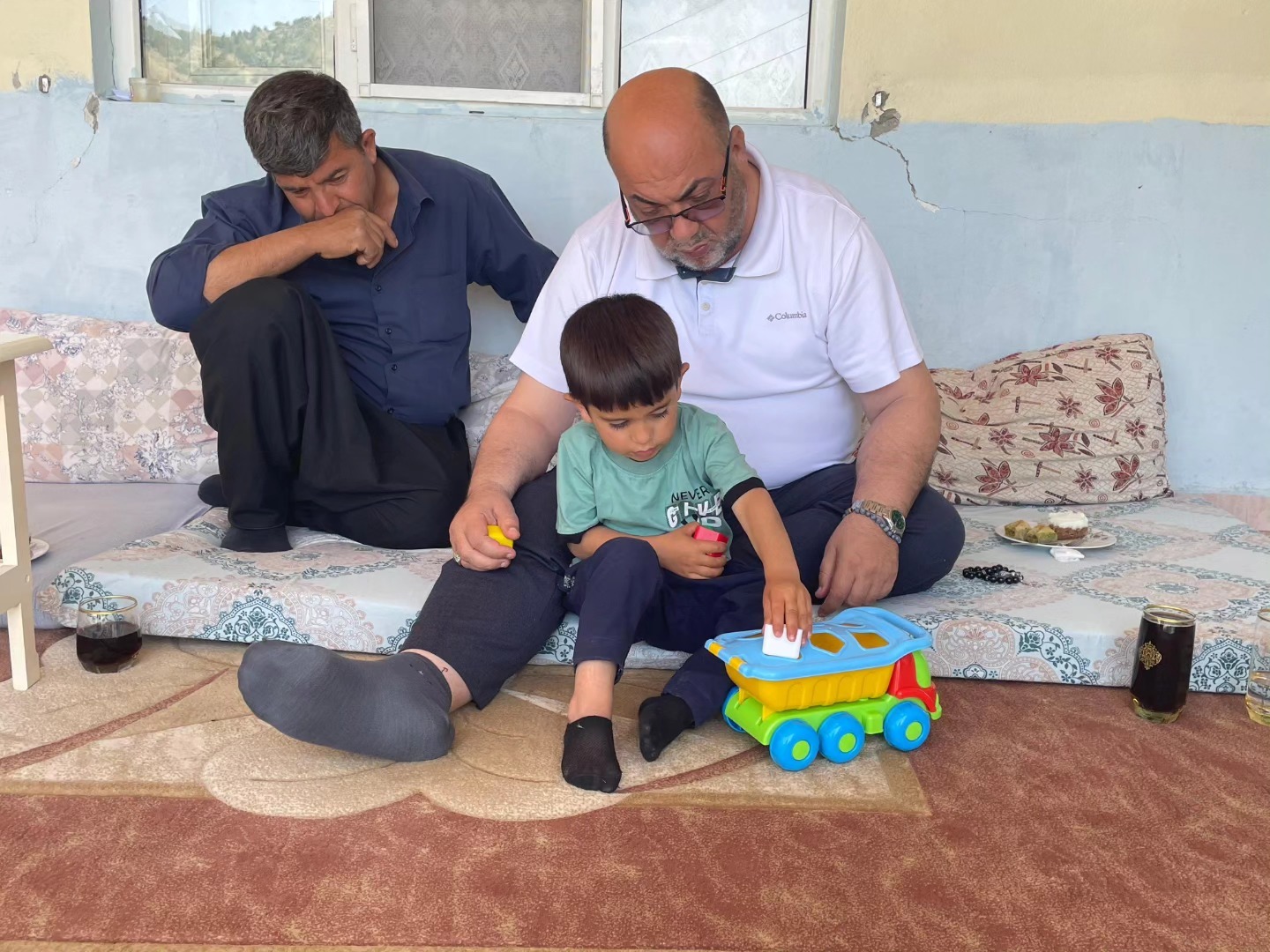 Dulkadiroğlu Belediye Başkanı Mehmet Akpınar, Çatmayayla Mahallesi’nde vatandaşlarla bir araya