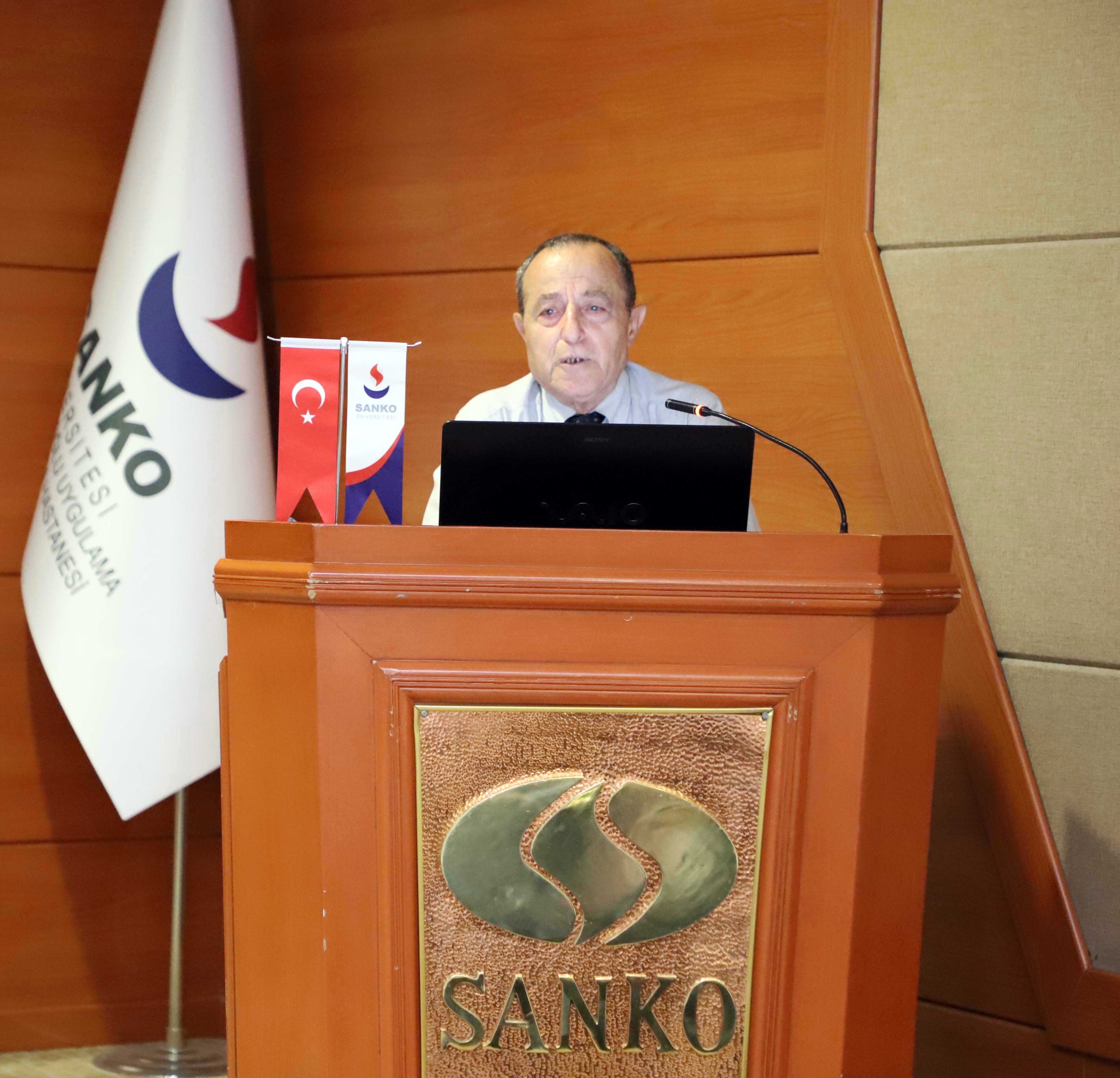 SANKO Üniversitesi Sosyal ve Kurumsal Hizmetler Müdürlüğü tarafından “15 Temmuz