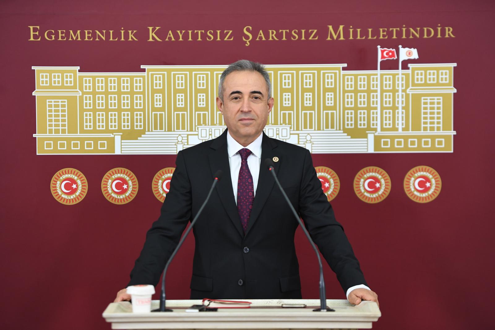 DEVA Partisi Kahramanmaraş Milletvekili Dr. İrfan Karatutlu, Mecliste düzenlediği basın